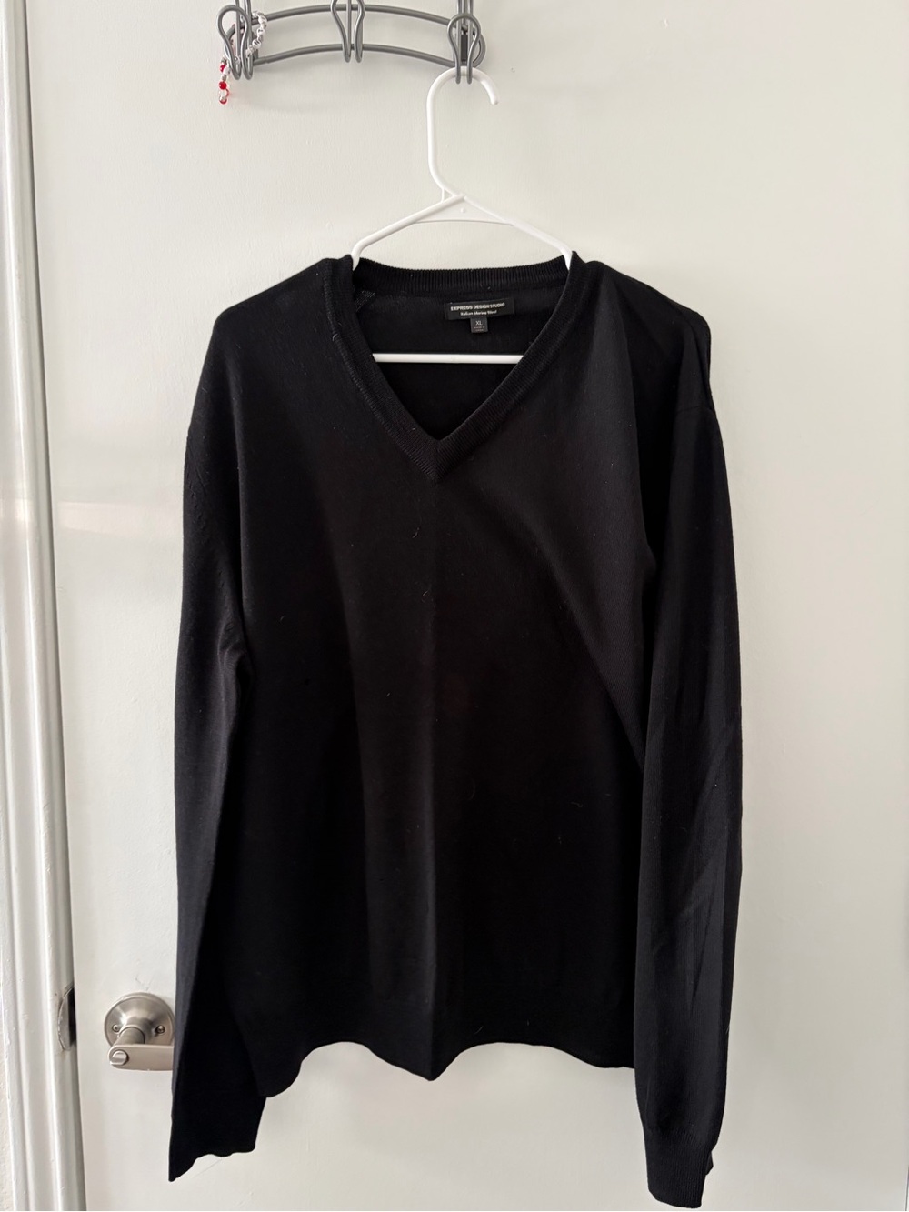 Express Men's Black V-Neck Sweater